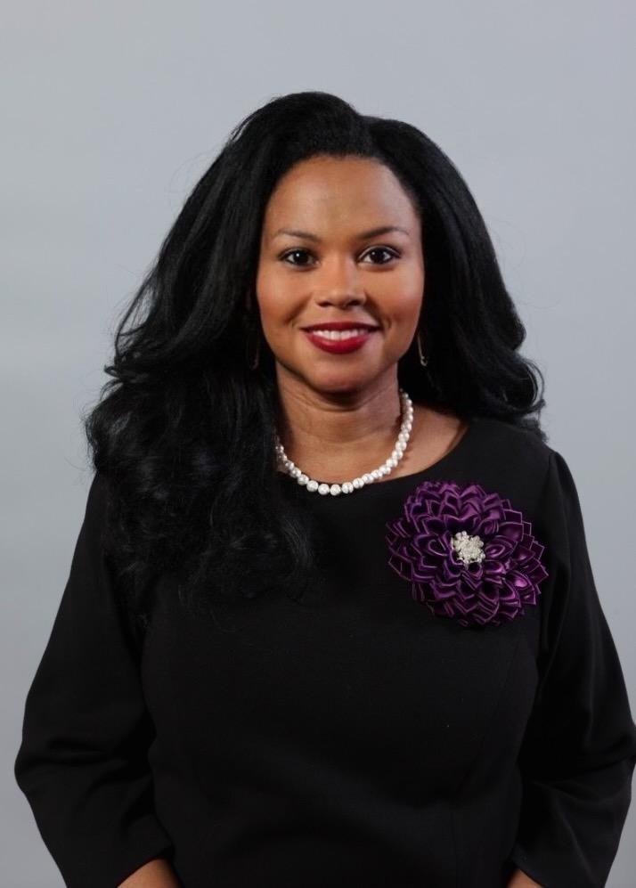 Dr. Mia Moody